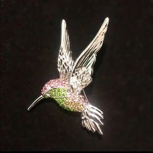 Beautiful Hummingbird Brooch - EUC